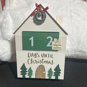 Dayna Lee Christmas countdown wooden house